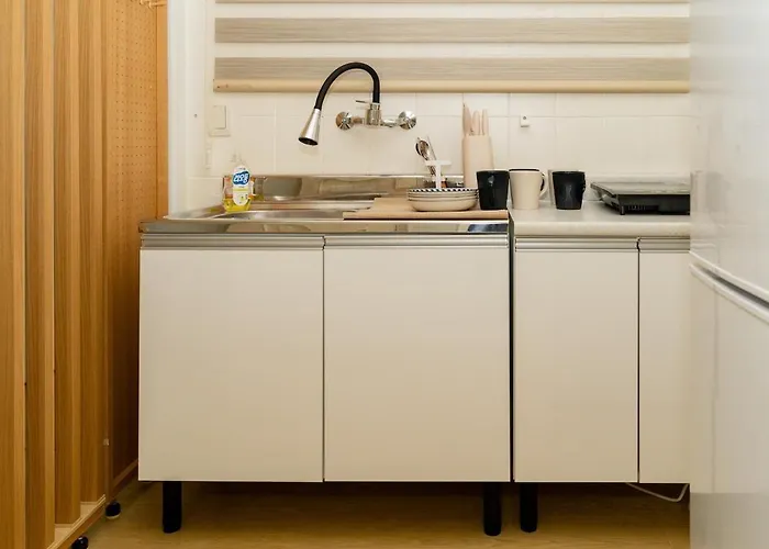 Entire 2room Unit, Hongje Stay, Gyeongbokgung, Hongdae, Sinchon, Gwanghwamun, Independence Gate, Hongje Waterfall Apartamento