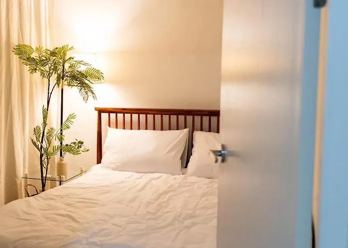 Entire 2room Unit, Hongje Stay, Gyeongbokgung, Hongdae, Sinchon, Gwanghwamun, Independence Gate, Hongje Waterfall